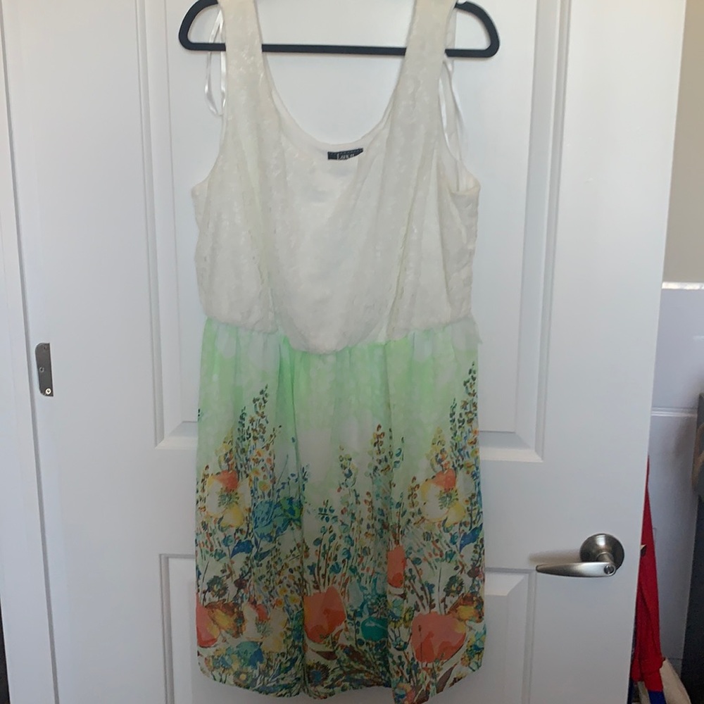 Summer dress